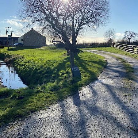 プレストンThe Hayloft At Wrampool Farmアパートメント エクステリア 写真